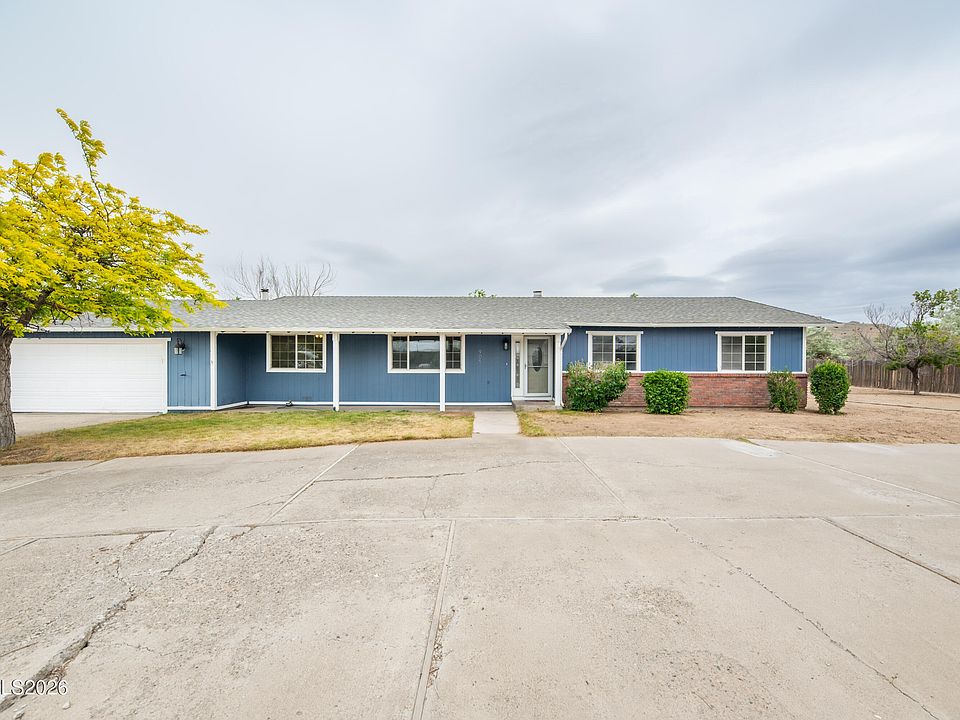 1st image of 905 Sherman Way