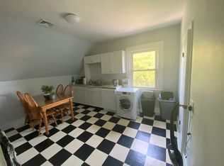 56 Maple Pl FLOOR 3, Dedham, MA 02026