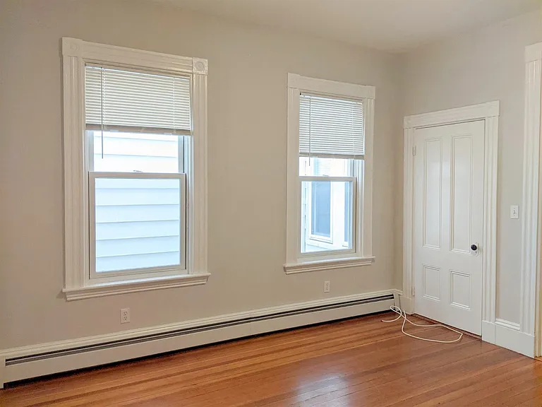 18 Park Ave #2 — Photo 8