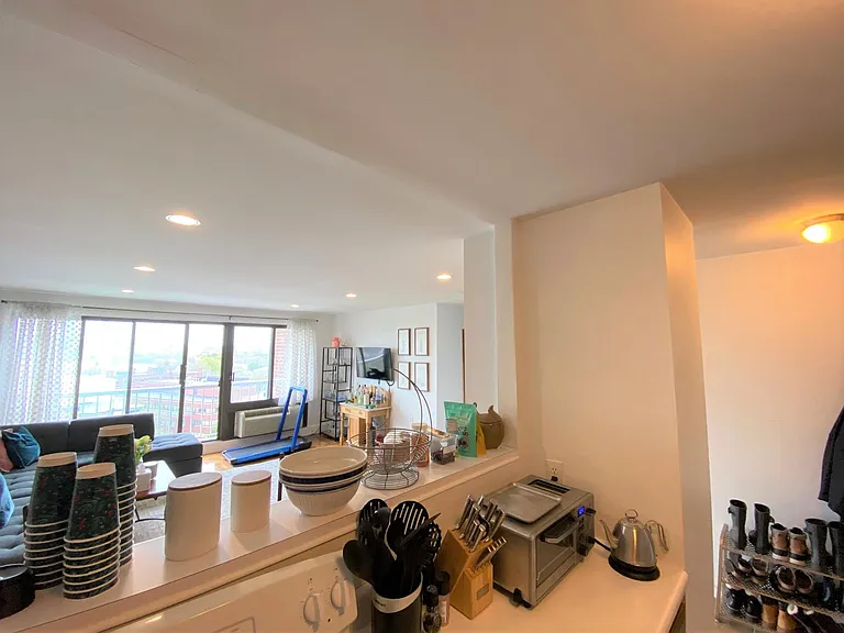 1105 Massachusetts Ave #11H — Photo 9
