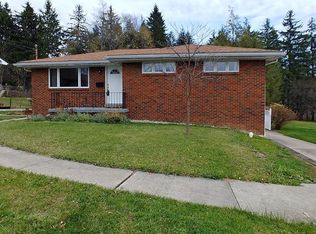 14053 Clyde Dr, McKeesport, PA 15131
