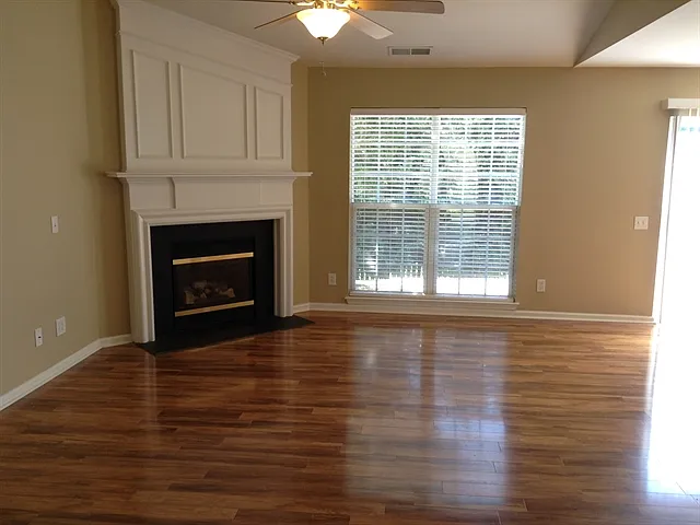 Building Photo - 11822 Nestar Pl