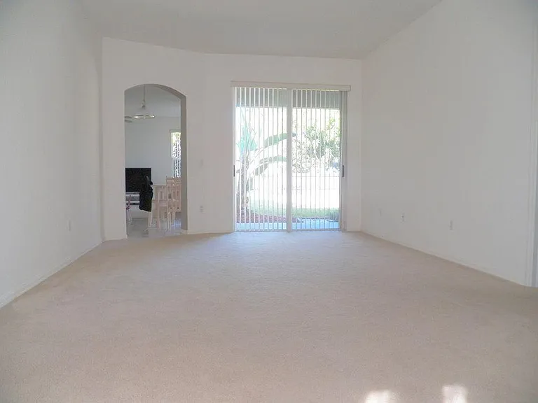 5817 Laguna Woods Ct — Photo 4
