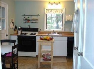 193 Belden Rd, Hamden, CT 06514