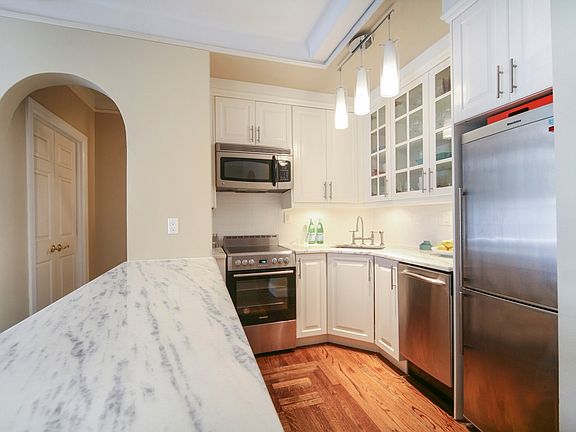 2nd image of 23 W 73rd St #305