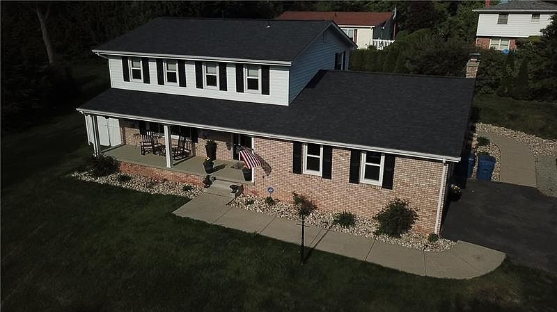 1st image of 1204 Mt View Vlg