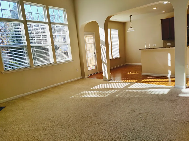 320 Hammond Oak Ln — Photo 6