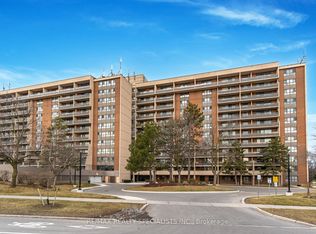 2929 Aquitaine Ave #214, Mississauga, ON L5N 2C7