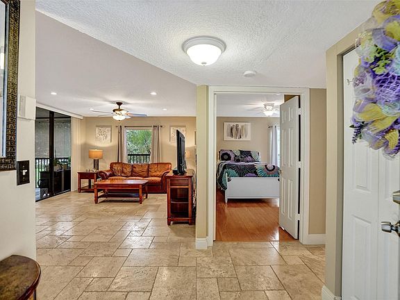 4th image of 2518 Carambola Circle #1813