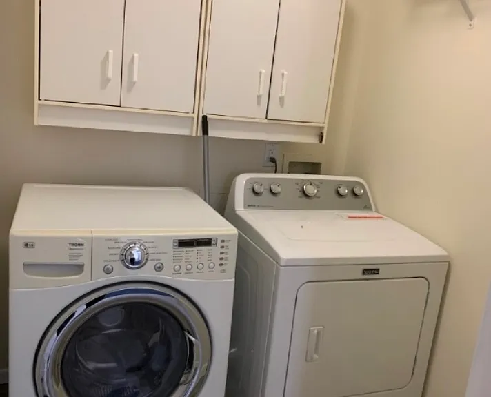 2318 Temple Ct E — Photo 16