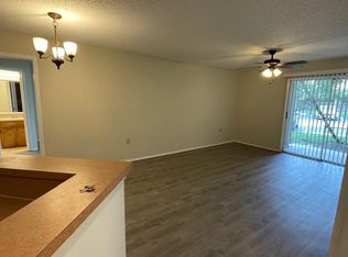 1956 Lake Atriums Cir APT 140, Orlando, FL 32839