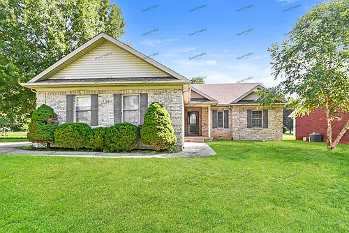 3305 Tatum Ln Photo 1