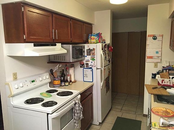 5th image of 7414 22nd St W #102