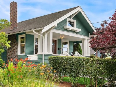 4010 Interlake Avenue N, Seattle, WA, 98103