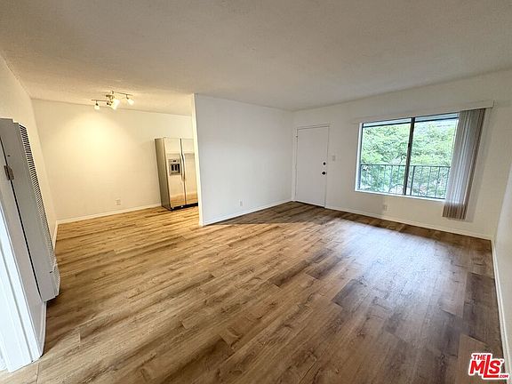2nd image of 534 Santa Clara Ave APT 6