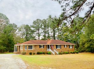 409 Tombfield Rd, Camden, SC 29020