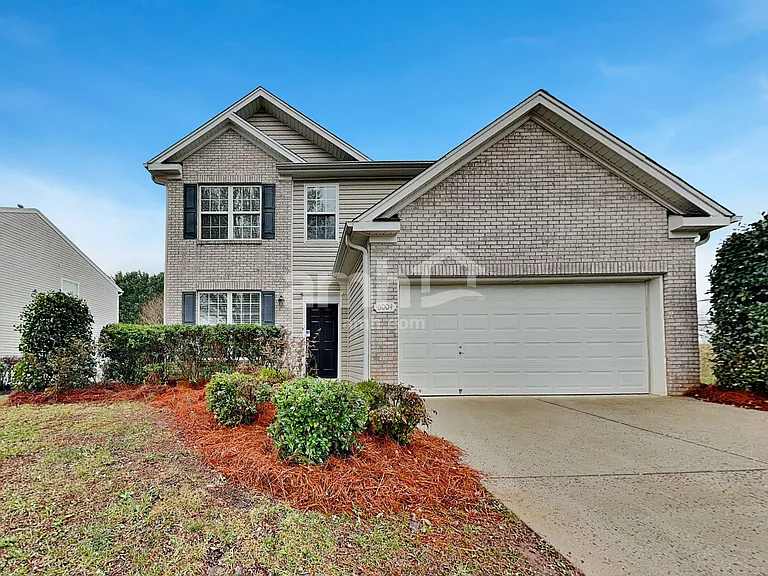 6004 Glen Way Dr — Photo 1