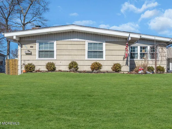 505 Riverwood Avenue, Point Pleasant, NJ 08742