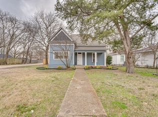 114 E Ross St, Waxahachie, TX