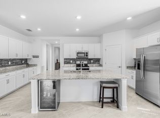 3400 Weston Manor Dr, Alva, FL 33920