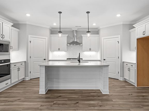 5th image of 3554 Windmill Way #205
