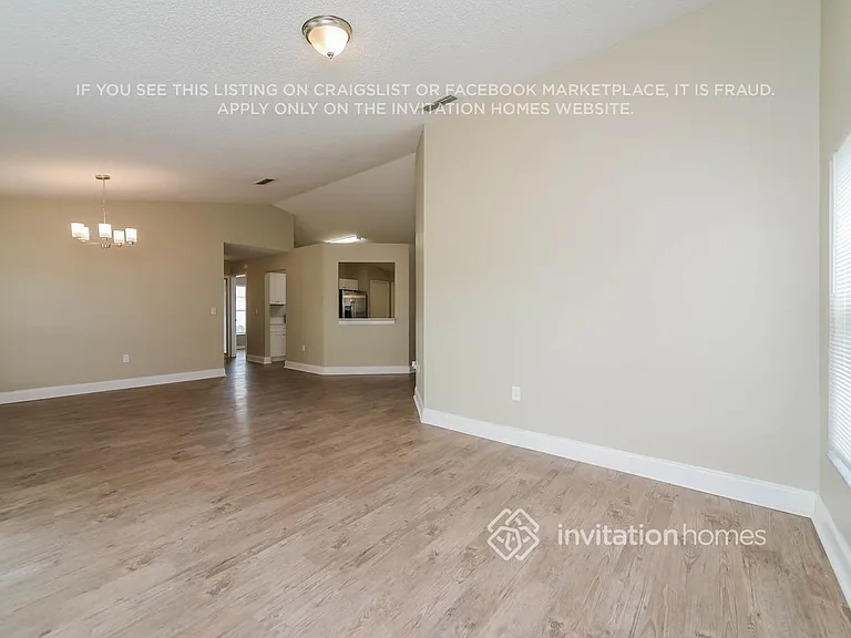 15945 Greater Groves Blvd — Photo 4