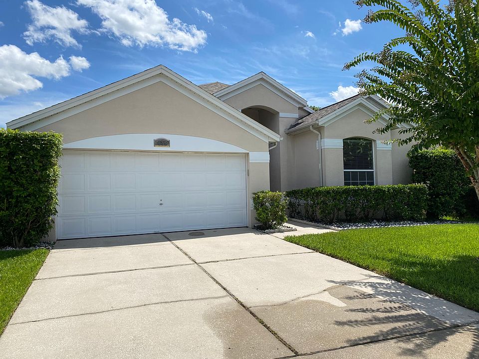 1st image of 829 Magnolia Creek Cir