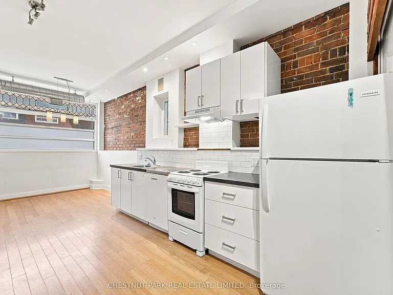 208 Greenwood Ave #1 — Photo 10