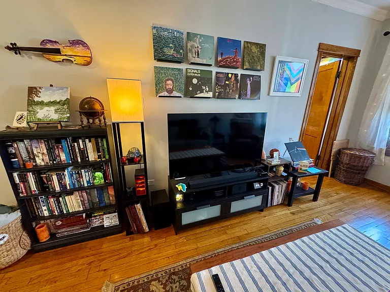 849 N Western Ave #1 — Photo 3
