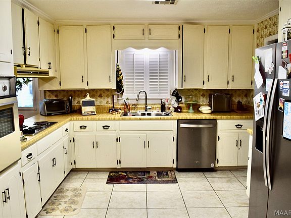 4th image of 1248 Wright St