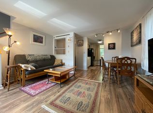 2 Washington Pl, Newburgh, NY 12550
