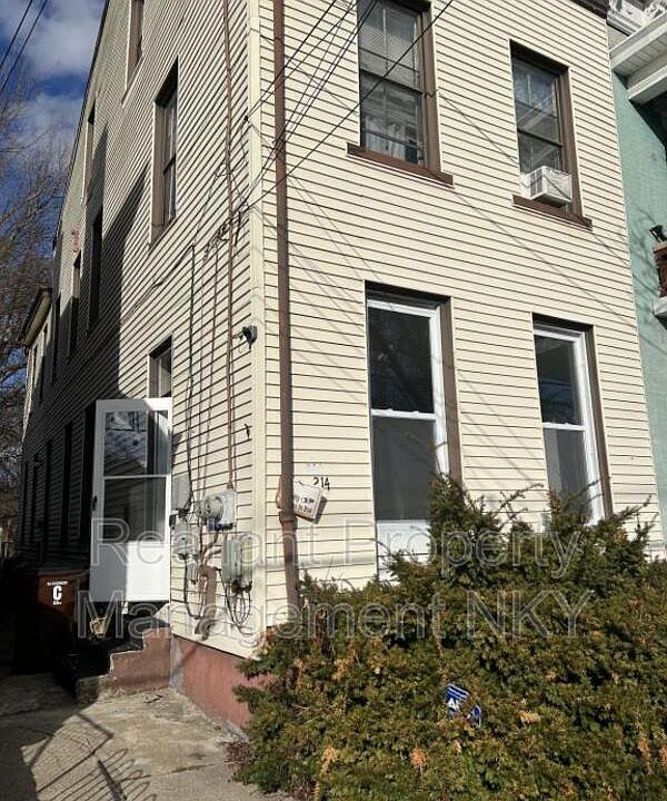 1st image of 214 W 15th St Unit 1