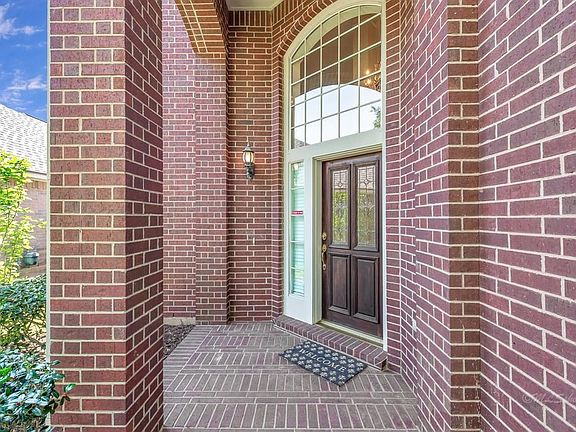 Welcoming covered front door entry