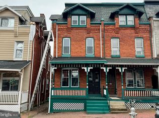 728 N Front St, Reading, PA 19601