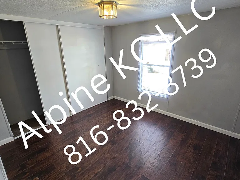 175 Countryside Ln — Photo 4