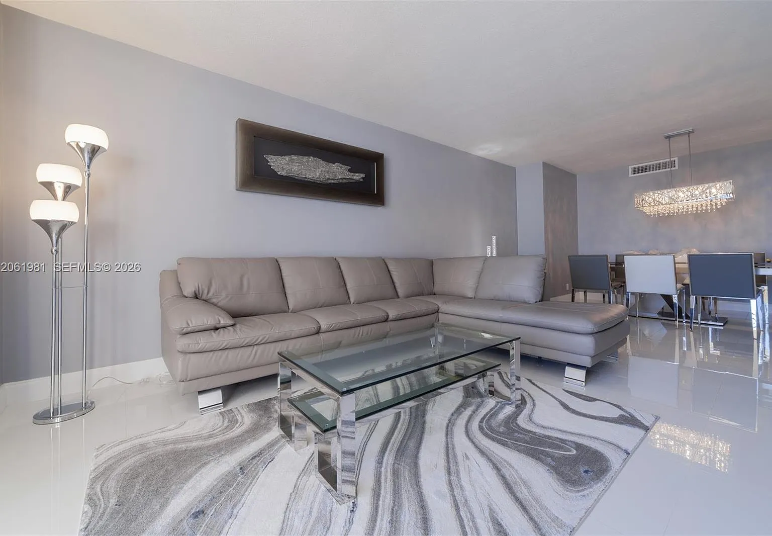 Olympus Condo Phase — Photo 2