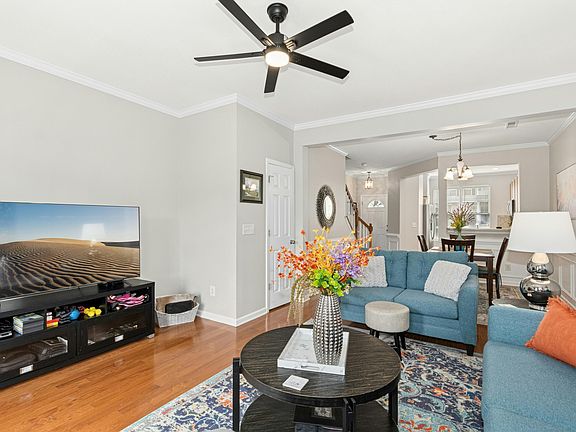 5th image of 2958 Casona Way