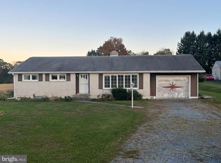 596 Eisenhower Rd, Palmyra, PA 17078
