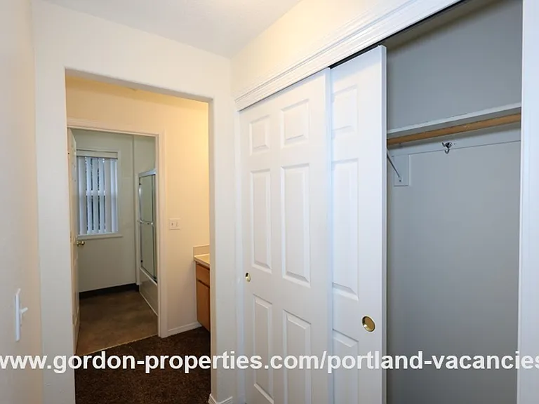 5254 SE 73rd Ave — Photo 20