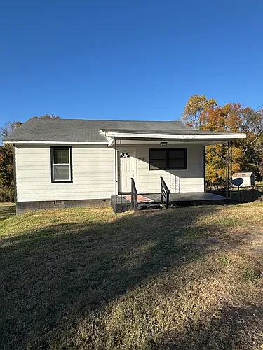 204 Brisco St Photo 1