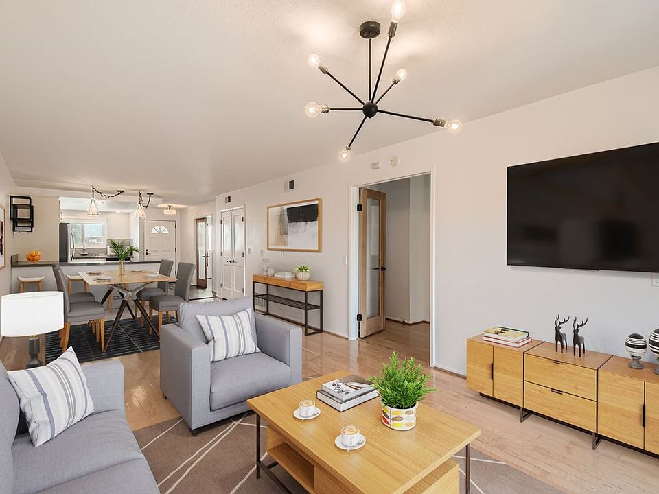 1st image of 540 Hawthorn St APT 3C