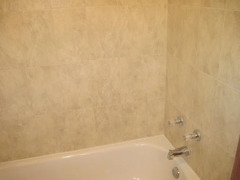1ST FLOOR BATH