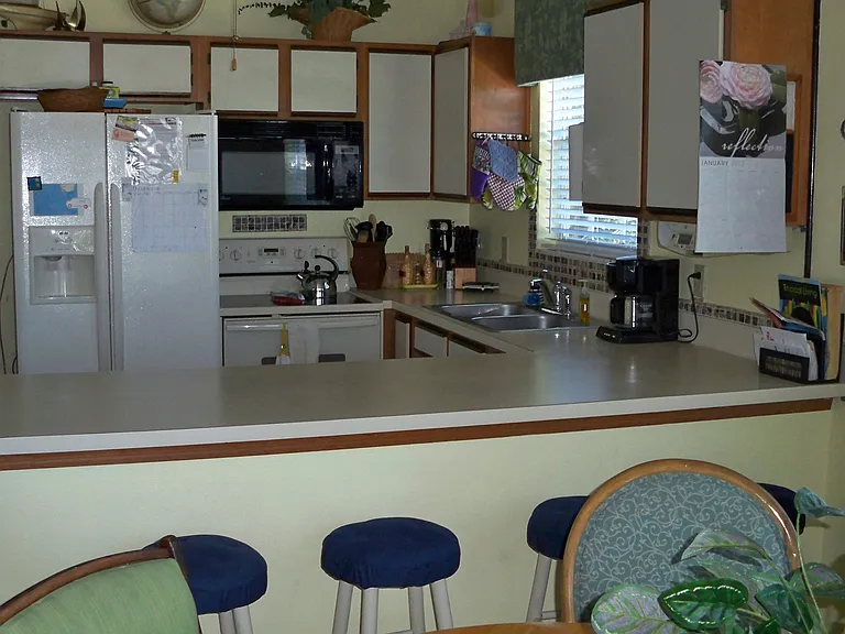 24317 Caribbean Dr W — Photo 5