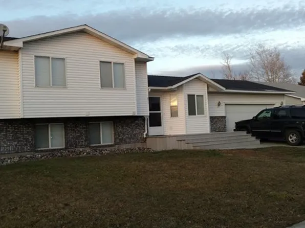 871 Wildrose Ln, Blackfoot, ID 83221