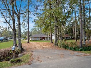 512 Orleans Ave, Covington, LA 70433