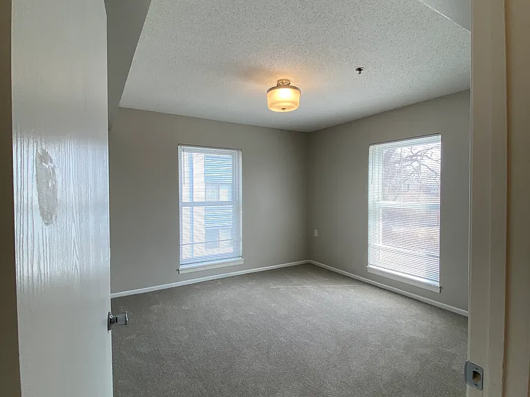 1068 N Raymond Ave #104 — Photo 7