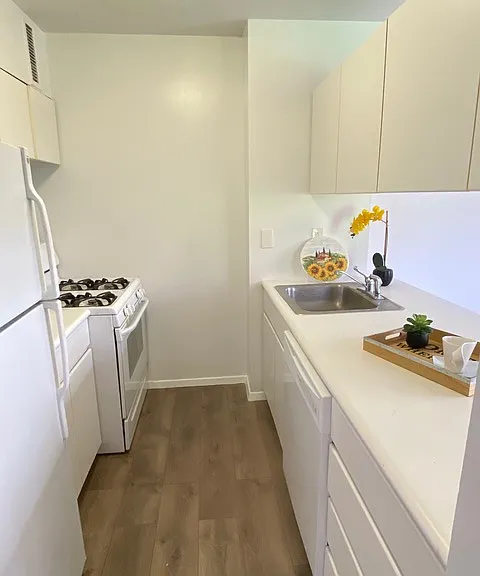 1 Irving Pl #U7D — Photo 2