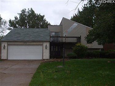 1st image of 4232 Woodstock Dr