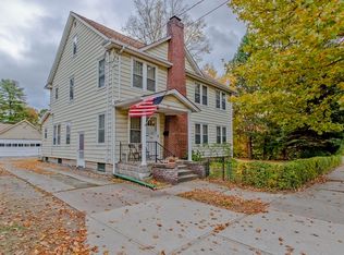 819 Saint James Ave, Springfield, MA 01104