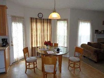 5th image of 887 Ashton Oak Cir